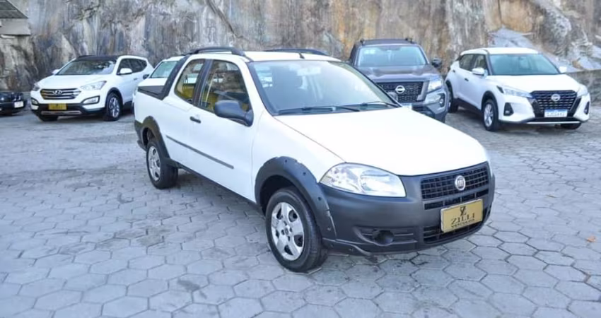 Fiat Strada WORKING CD 1.4 MT - Branca - 2012/2013