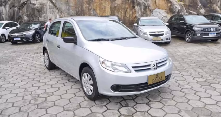 Volkswagen Gol 1.0 MT  - Prata - 2010/2011