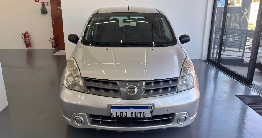 NISSAN LIVINA 1.6 2012