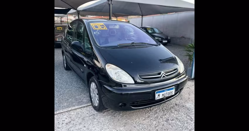 Xsara Picasso Exclusive 2.0 16V Aut.