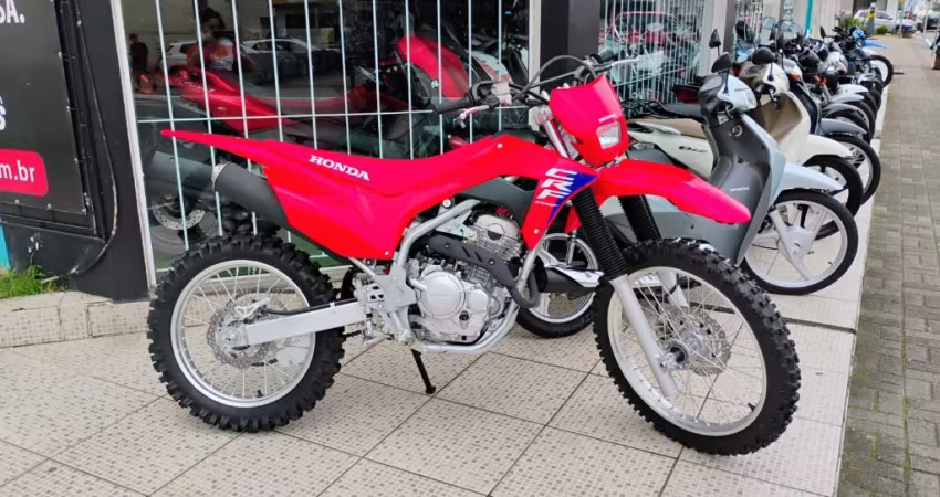 Honda CRF 250F 2025 0km, aceito troca, cartão e financiamento
