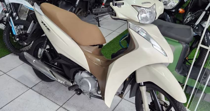 Honda Biz 125i 2019, aceito troca, cartão e financio