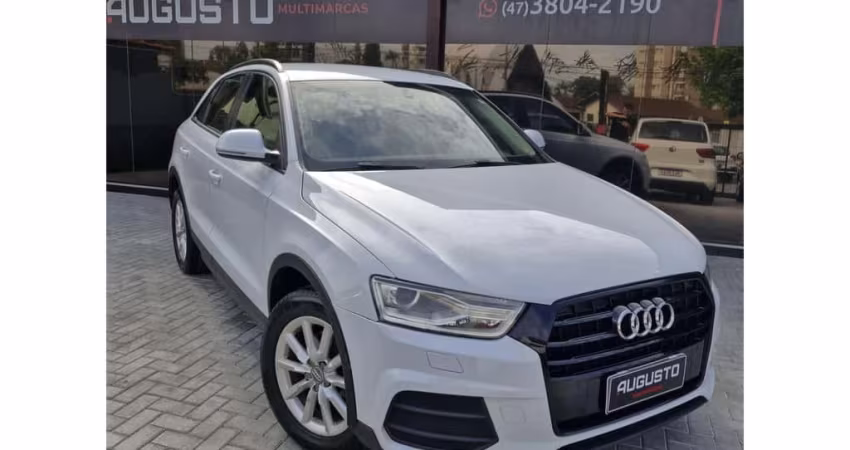 Audi Q3 1.4 TFSI/TFSI Flex S-tronic 5p  - Branca - 2015/2016