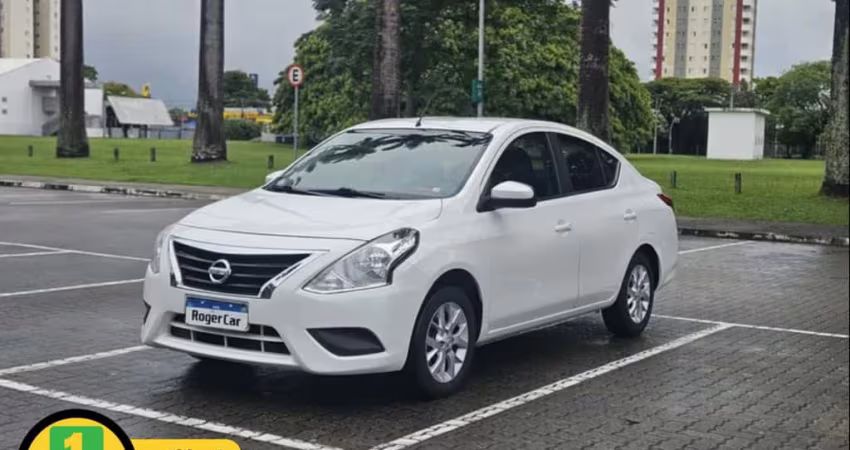 NISSAN VERSA SV 1.6 16V FlexStart 4p Aut.