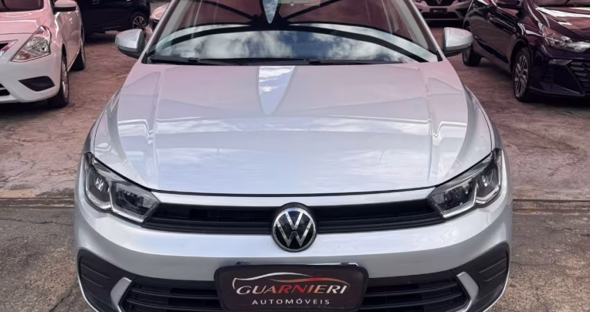 POLO NOVISSIMO, SUPER CONSERVADO, COM MANUAL DO PROPRIETARIO E CHAVE RESERVA