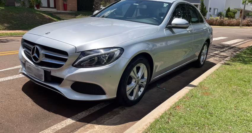 VENDE-SE MERCEDES-BENZ C 180
1.6 CGI FLEX AVANTGARDE 9G-TRONIC