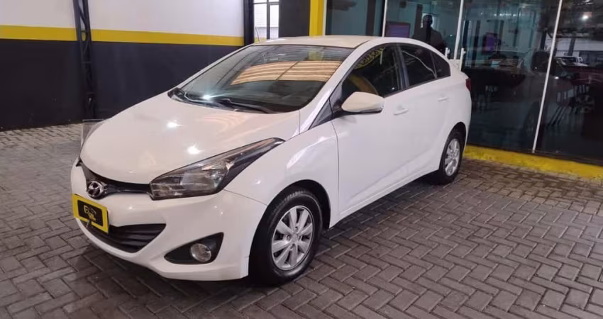 HYUNDAI HB20S 1.0 CONFORT PLUS 12V FLEX 4P MANUAL 2015