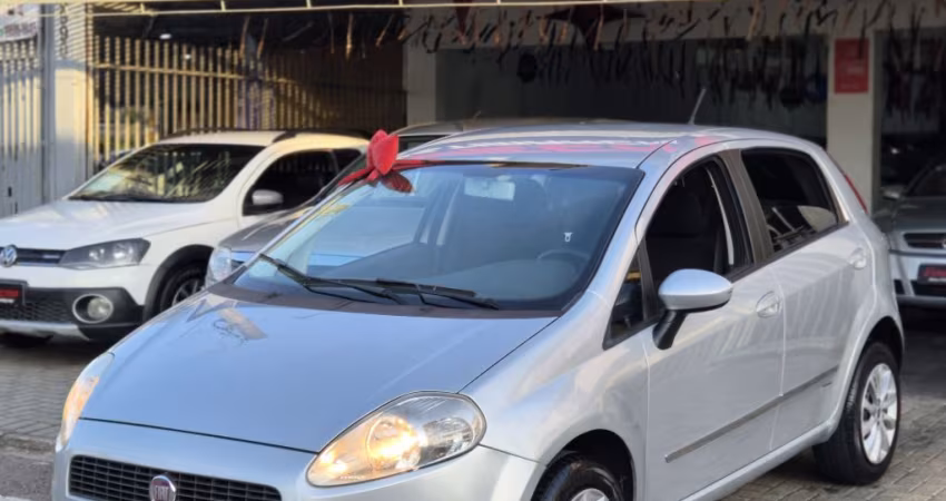 FIAT PUNTO ATTRACTIVE 1.4 8V COMPLETO
