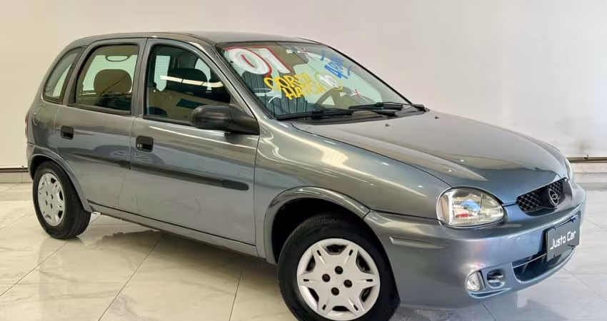 Corsa Hatch 1.0 