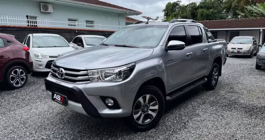 Toyota Hilux CD SRV 4x4 2.8 TDI Diesel Aut.  - Prata - 2018/2018