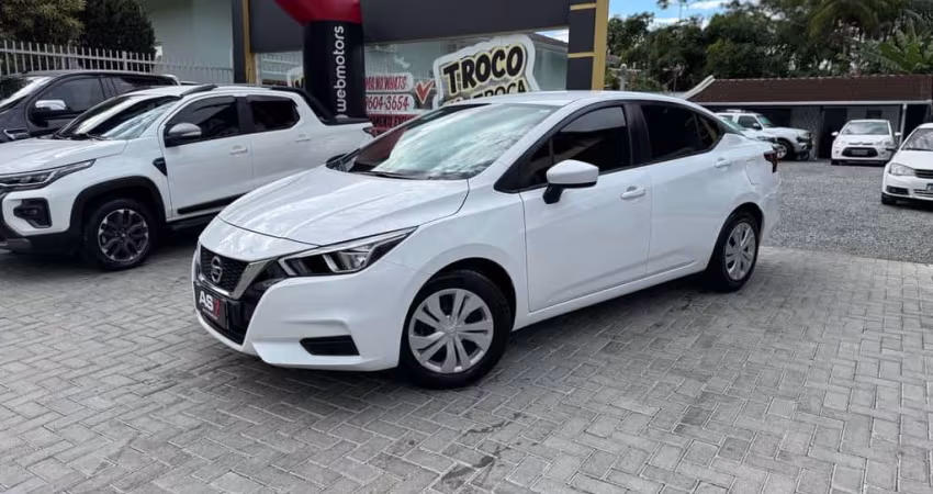 Nissan Versa Sense 1.6 16V Flex Aut.  - Branca - 2020/2021