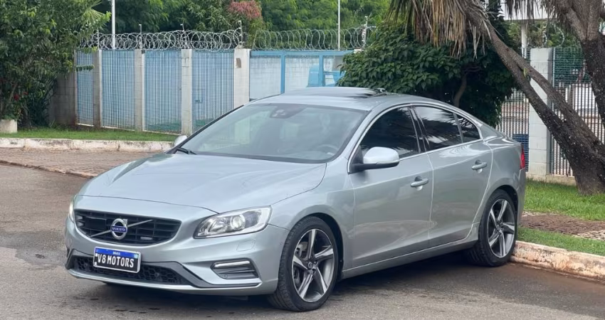 Volvo S60 2015