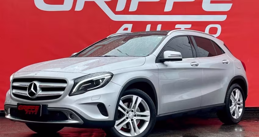 MERCEDES-BENZ GLA250 2016