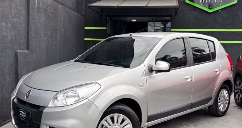RENAULT SANDERO 1.6 16V PRIVILEGE 2013