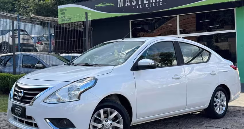 NISSAN VERSA 16SV 2019
