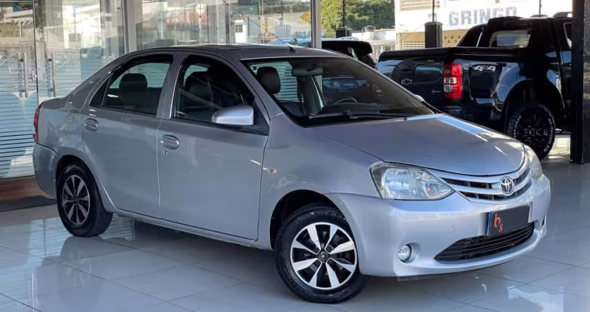 ETIOS XLS Sedan 1.5 Flex 16V 4p Mec.
