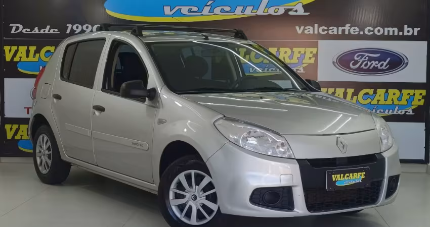 Sandero Authentique 1.0 Flex
