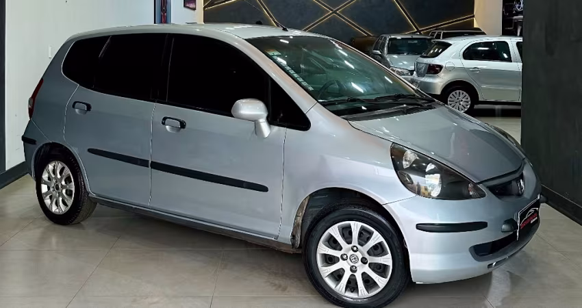 HONDA FIT - AUTOMÁTICO 