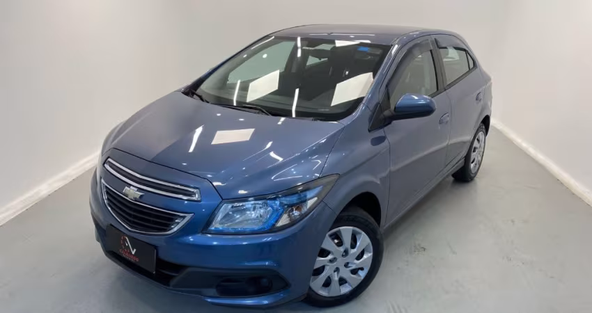 Onix LT 1.4 8V Flex Manual *O Hatch com manutenção mais barata do mercado*