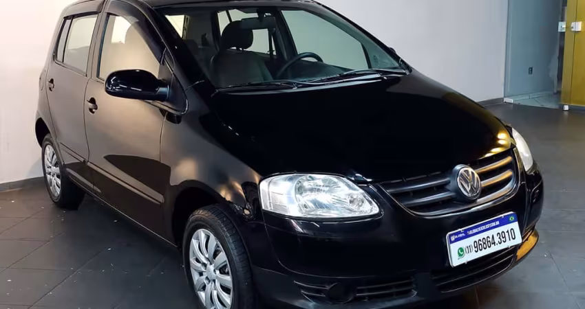 VOLKSWAGEN FOX Route 1.0 Mi Total Flex 8V 5p