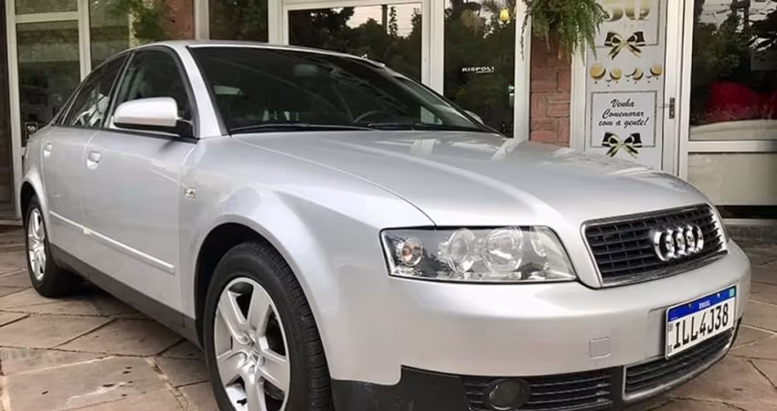 Audi A4 1.8 AVANT 20V TURBO GASOLINA 4P MULTITRONIC
