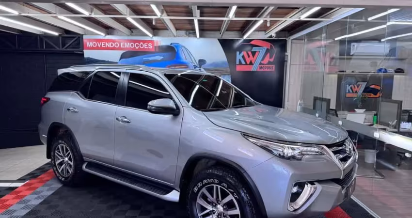 Toyota Hilux sw4 2019 2.8 srx 4x4 16v turbo intercooler diesel 4p automático