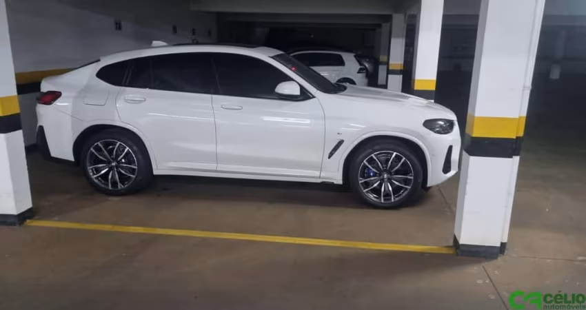BMW X4  XDRIVE 20i M-Sport 2.0 TB 184cv Aut - Branca - 2024/2025