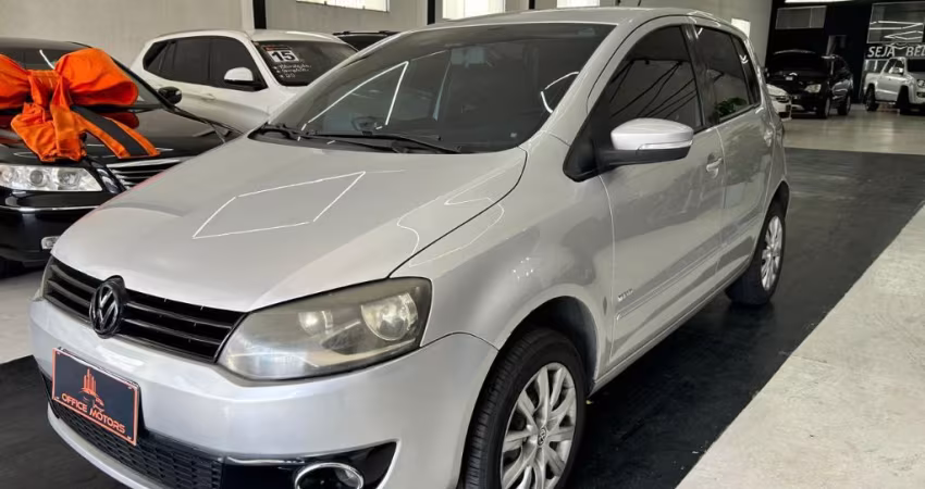 VOLKSWAGEN FOX  1.6  FLEX 8V 4P