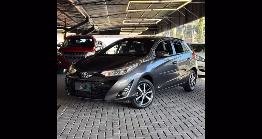 TOYOTA YARIS XS Connect 1.5 Flex 16V 5p Aut.