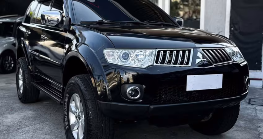 Mitsubishi Pajero dakar 2013 3.5 hpe 4x4 v6 24v flex 4p automático
