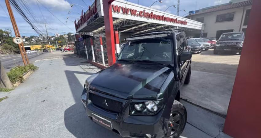 Mitsubishi PAJERO TR4 2.0 4X4 16V FLEX 4P MANUAL