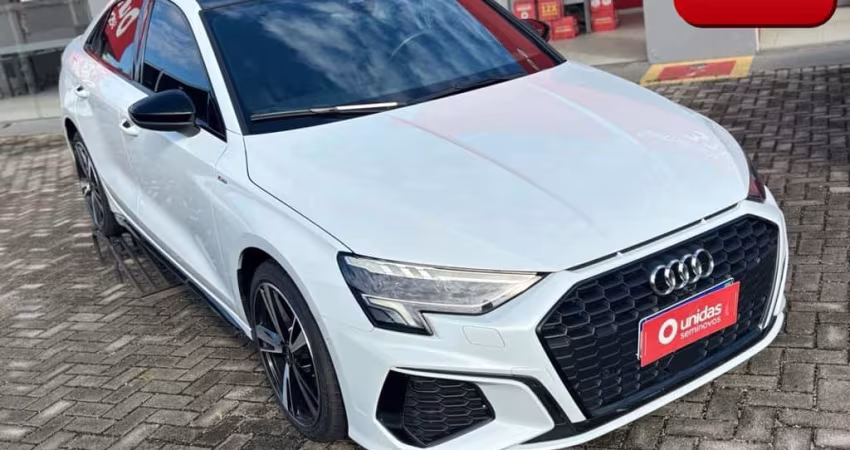 Audi A3 2023 2.0 40 tfsi mhev sedan performance black s-tronic
