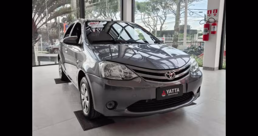 Toyota ETIOS 1.3 X 16V FLEX 4P MANUAL