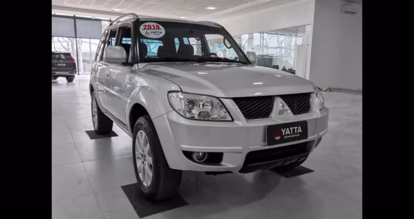Mitsubishi PAJERO TR4 2.0 4X4 16V FLEX 4P MANUAL
