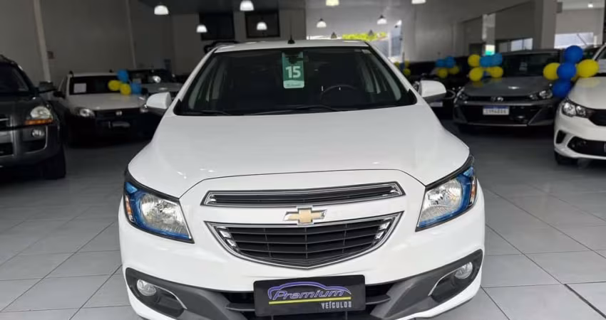 CHEVROLET ONIX 1.4MT LTZ 2015