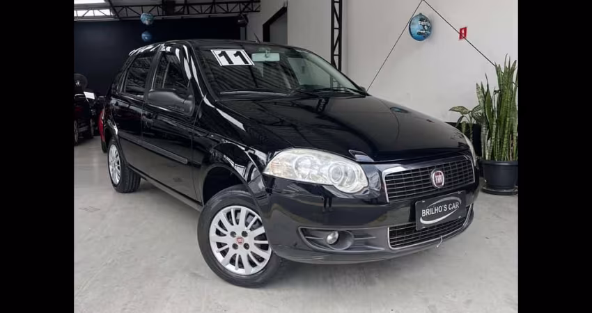 Fiat Palio Attractive 1.4 2011 Pneus Novos 
