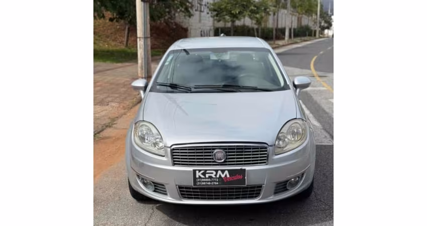 Fiat Linea 2012 1.8 essence 16v flex 4p automatizado