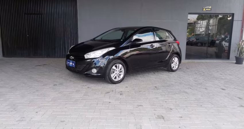 HYUNDAI HYUNDAHB20 1.6M PREM 2015