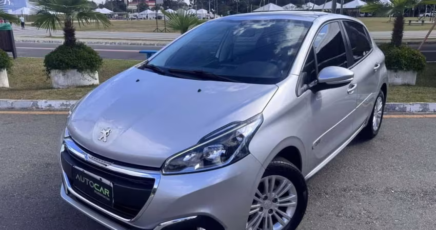PEUGEOT 208 ALLURE MT 2017