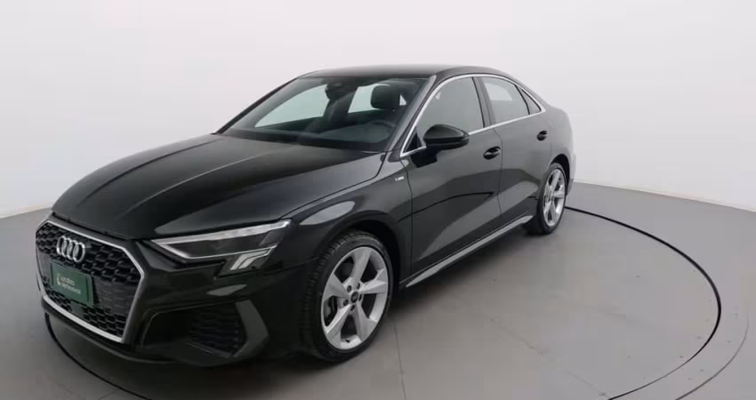 Audi A3 2024 2.0 40 tfsi mhev sedan s line s-tronic