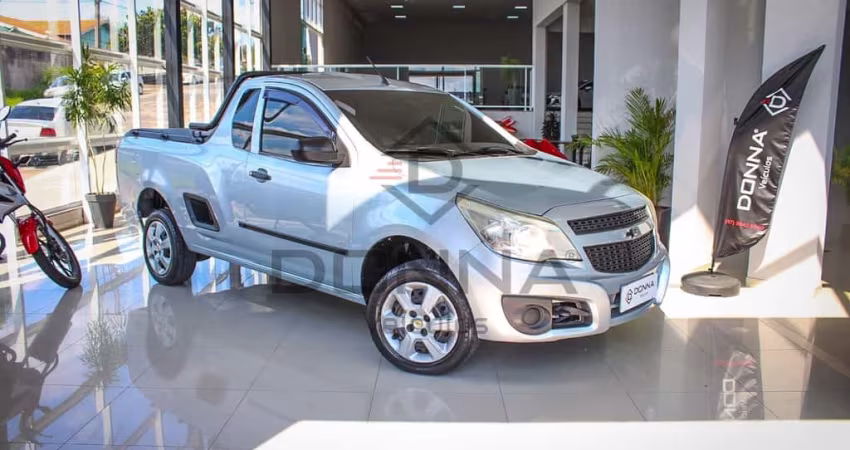 Chevrolet Montana LS 1.4 ECONOFLEX 8V 2p - Prata - 2011/2012