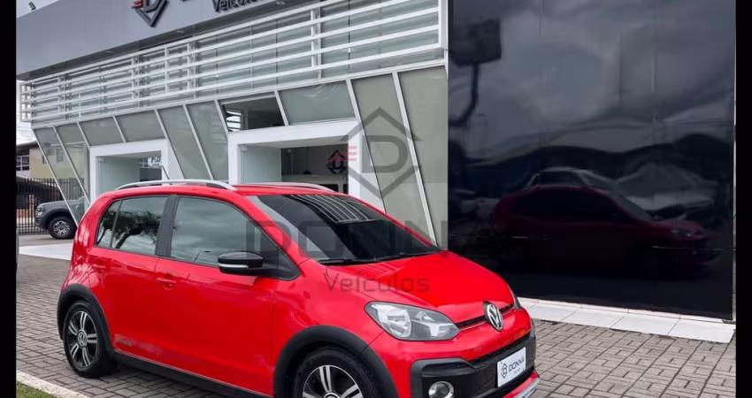 Volkswagen Up Xtreme 1.0 TSI Total Flex 12V 5p  - Vermelha - 2019/2020