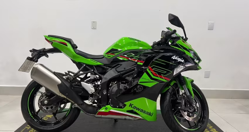 KAWASAKI NINJA ZX4R