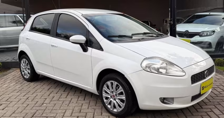 FIAT PUNTO 1.6 ESSENCE 16V FLEX 4P MANUAL 2011