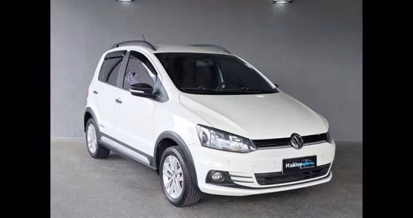 VOLKSWAGEN FOX TRACK MCV 2017