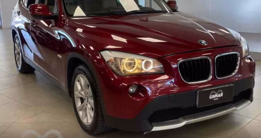Bmw X1 2013 2.0 18i s-drive 4x2 16v gasolina 4p automático