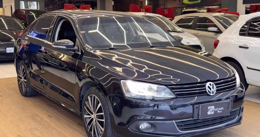 Volkswagen Jetta 2012 2.0 tsi highline 200cv gasolina 4p tiptronic