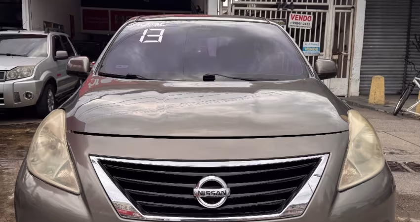 NISSAN VERSA SL 1.6 2013 