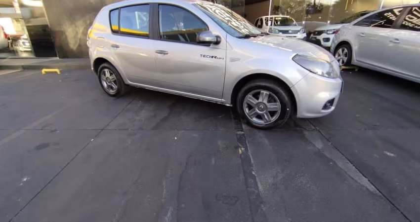 RENAULT SANDERO EXP1016V 2014