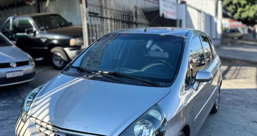 Honda FIT dispensa comentários 